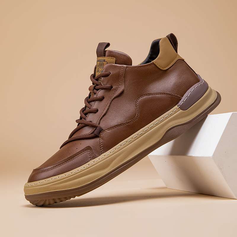 Richard West Sneakers