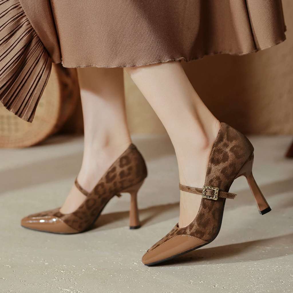 The Rosalie Grace Pumps